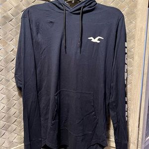 Navy blue Hollister hooded long sleeve, size M